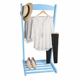 Amelia dřevěný stojan na šaty nebesky modrá